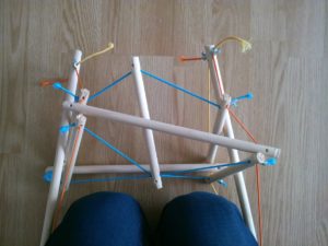 union de la partie sup Attache des épines supérieurs